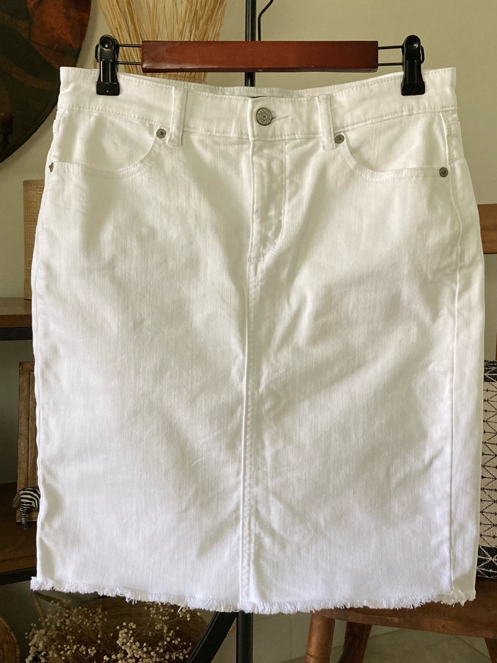 Banana Republic White Denim Skirt